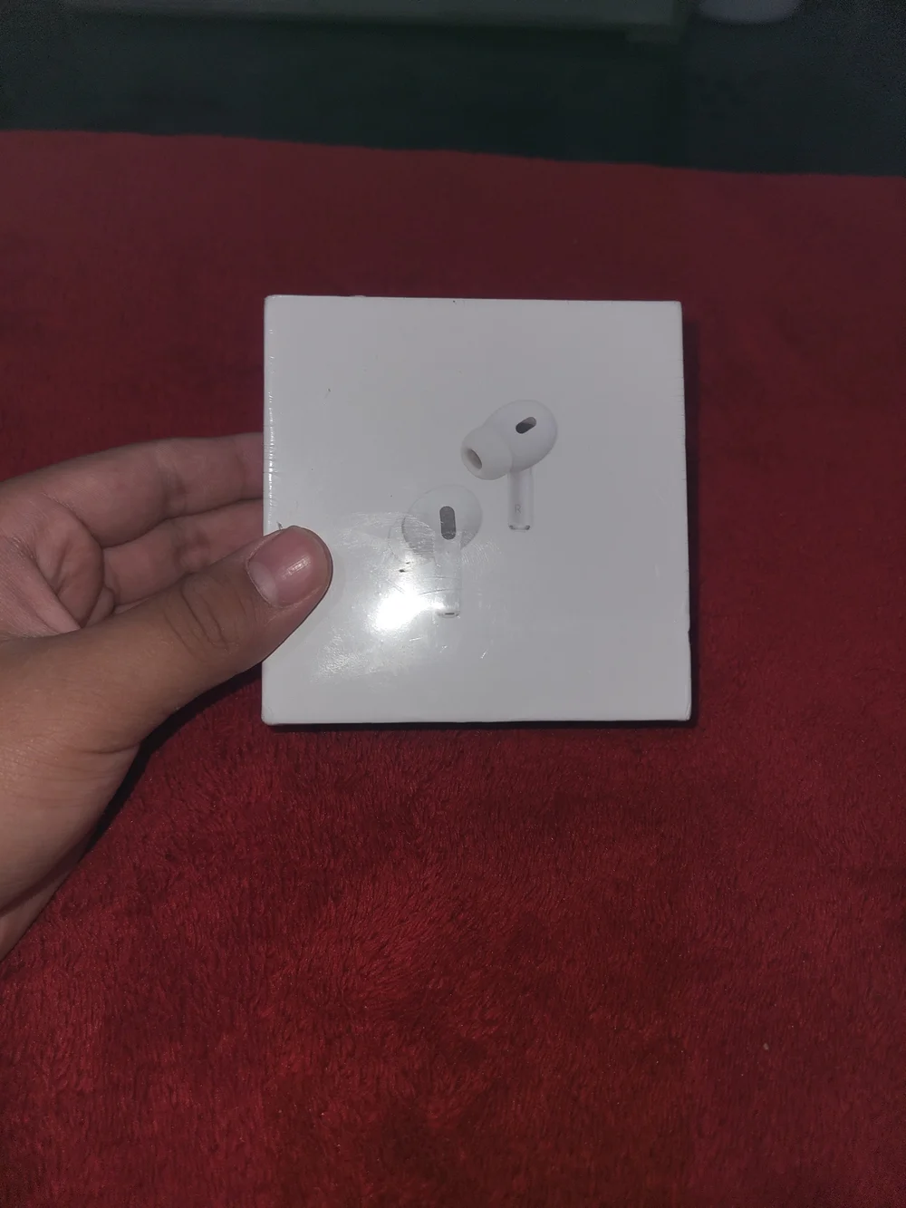 Apple AirPods Pro Retail Box in White